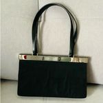 Gucci Authentic  GO OUT purse 👠💄🌹 Photo 2