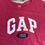 Gap Womens Basic Branded T Tee Shirt S SM Small Wine Merlot Red White Hi Low NWT Photo 2