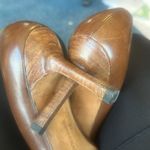 Manolo Blahnik 39.5 Brown tan Leather Women's Shoes heels pumps Photo 5