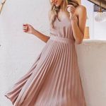 Boutique Solid Pink V-neck Pleated Spaghetti Strap Fit and Flare Knee Length Dress Photo 0