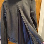 Lululemon En Route Jacket - size 6 Photo 7