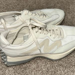 Steve Madden Off-White Sneakers Photo 0
