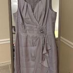 Liliana Simply Women's Sleeveless Silver V-Neck Knee Length Formal Dress Size 12 Photo 0