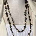 Single Layer Pink Pearl & Natural Stone Necklace Photo 0