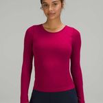 Lululemon Ebb to Street Waist-Length Long Sleeve Shirt in Pomegranate Size 8 Photo 2