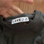 Love j NWOT grey ribbed long sleeve cropped open back tie top Photo 6