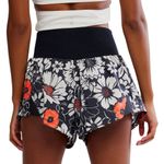 Free People Movement NWT Carpe Diem Floral Athletic Shorts XL 2.5” Black White Photo 1