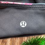 Lululemon Wunder Under Secret Garden Reversible Leggings - Size 6 Photo 8