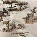 Banana Republic  White Safari Chino Shorts - Size 6 Photo 4