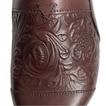 Softwalk Like New  Tooled Leather San Marcos Mules Brown Size 7.5 Wide Width Photo 2