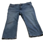 Lee  Women's Capri Jeans Mid Rise Zip Blue Denim Five-Pocket Leather Patch​​ Photo 0