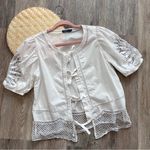 Vineyard Vines  just peachy white eyelet tie front top‎ Photo 2