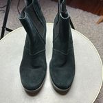 UGG  Hazel Waterproof Chelsea Ankle Boots Black
Size 9 Lightly Used Photo 1