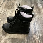 Guess  Women's Black Lace-Up Boots Size 6.5 Photo 8