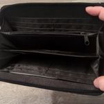 Clinique Paisley wallet with  keychain letter C Photo 3