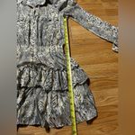 Ladies XS ‘Simply Ours’ boutique dress White Photo 8