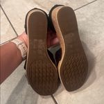 Koolaburra by UGG Women's Attilie Wedge Sandal 8.5 Black Photo 5