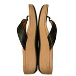 Vionic  Pilar Black Toe Post Platform Sandals with Cushioned Footbed Photo 4