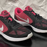 Nike Revolution 3 819303-600 Women’s Running Shoes Size 8.5M Photo 0