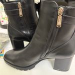 Blondo Tobi Black Ankle Boots Photo 14