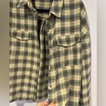 Cloud Ten Boutique oversized flannel shacket‎ Photo 1
