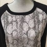 Joie  black silk cashmere blend sweater medium M Excellent Condition RARE HTF Photo 3