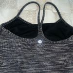 Lululemon  Athletica Gray Power Y Tank
Cropped*
Size 6 Photo 4