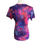 Reel Legends  Short Sleeve Top Freeline Medium  Purple Pink Orange Photo 2