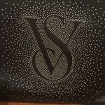 Victoria's Secret New Victoria’s Secret Tote Holiday 2024 Photo 3