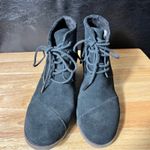 Toms Hyde Black Suede Lace Up Ankle Wedge Boots Size 7.5 Photo 2