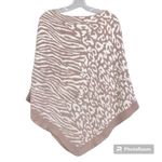 Barefoot Dreams ✨ CozyChic Ultra Lite Ocean Breeze Poncho Rose Animal Print✨ Photo 3