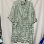 Jessica Howard  WO SIZE 20 SOFT SAGE GREEN FAUX WRAP BROOCH ACCENT RUFFLED SKIRT Photo 1