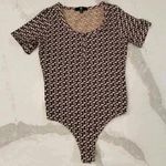 Missguided Brown and Black Geometric Print Short Sleeve Henley Bodysuit Womens 4 Photo 0