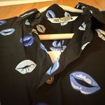ZARA  Blue Lips Viscose Button Up Shirt Top Blouse All-Over Print NWT Size Small Photo 6