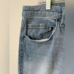 Universal Threads Universal Thread Medium Light Boyfriend Distressed Midrise Crop Women’s Size 16 Photo 5