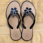Size 7 Black and Tan comfy sandals with cute flower details GUC Photo 1
