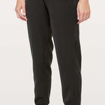 Lululemon EUC Athletica Black On The Fly Joggers, Size 6 Photo 0