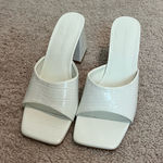Princess Polly  white heels  Photo 0