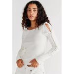 We The Free M Daisy Chain Cuff Cut Out Twisted Detailed Y2K Top Photo 7