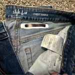 Style & Co . Blue Cropped Jeans with Patterned Detail (R1) Photo 2