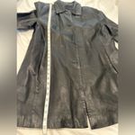 Colebrook Women's XL Black Leather Classic Mid Length Lined Coat Jacket. Photo 3