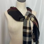 Classic Plaid Scarf with fringe for women Black Photo 3