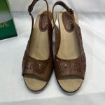 Easy Street  Slingback Sandals Die Cut Leather Uppers 9‎ Kaley Tan Brown New Photo 2