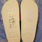 Victoria's Secret Victoria’s Secret Pink Logo Slides. Photo 6