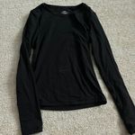 Amazon Fitted Long Sleeve Photo 0