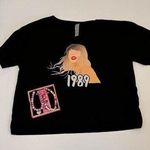 Taylor Swift  T-SHIRT AND FRIENDSHIP BRACELETS Photo 0