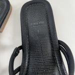 Dolce Vita Leanna Strappy flat sandal in black with a square toe lizard embossed Size 7 Photo 4