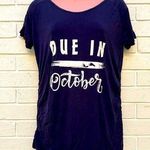 New women’s due in October pregnancy announcement shirt size M Size M Photo 0