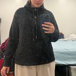 Athleta  Sweatshirt Photo 2