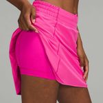 Lululemon Athletica Hotty Hot High Rise Skirt in Sonic Pink Size 8 Photo 4